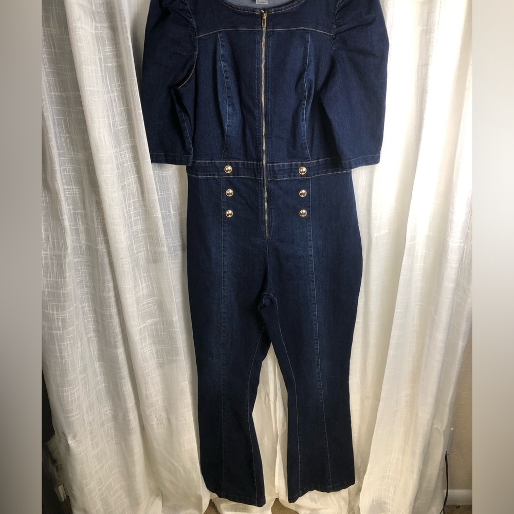 VENUS Dark Blue Jumpsuit with Metallic Buttons size 16 NWOT - Picture 10 of 15